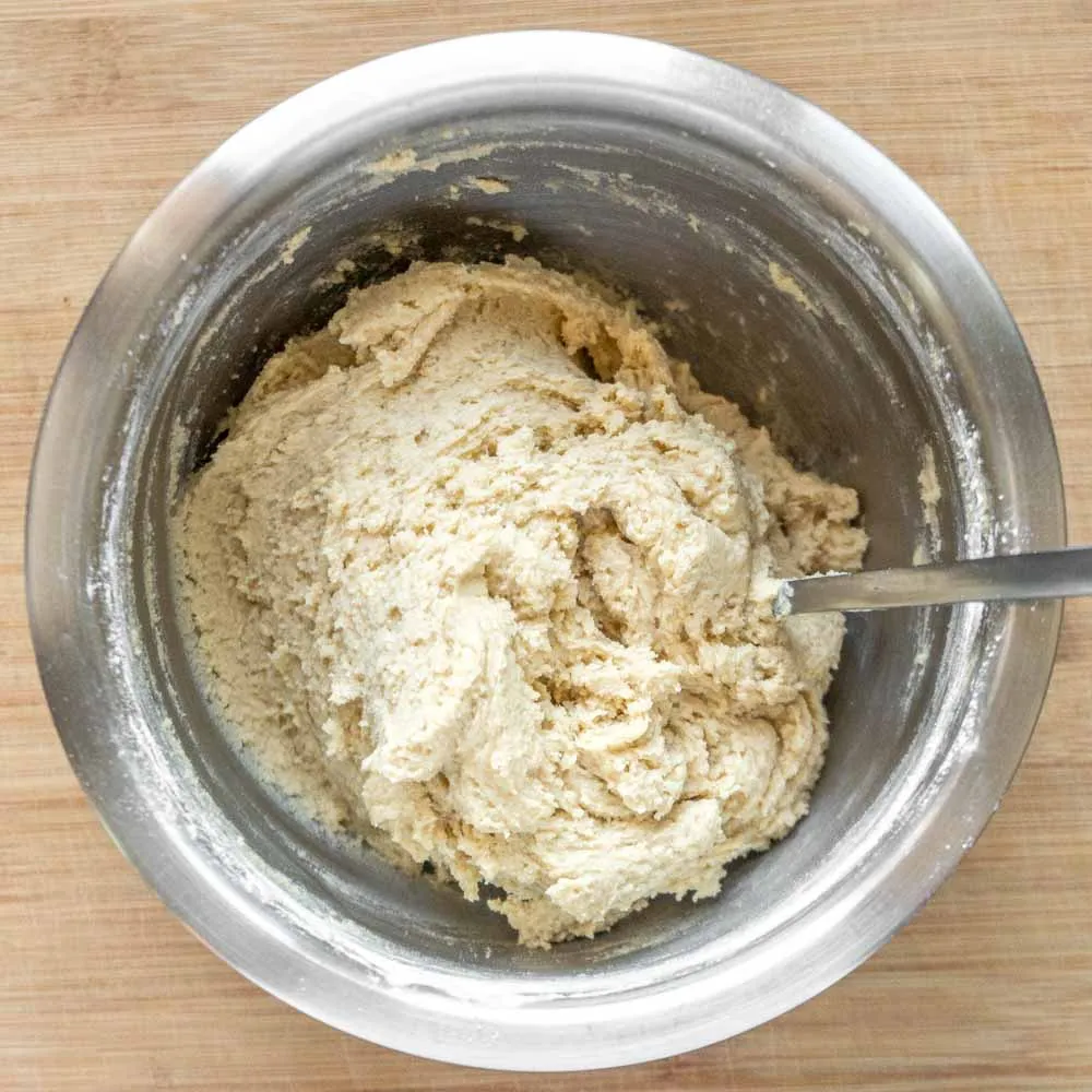 Перемешиваем до однородности