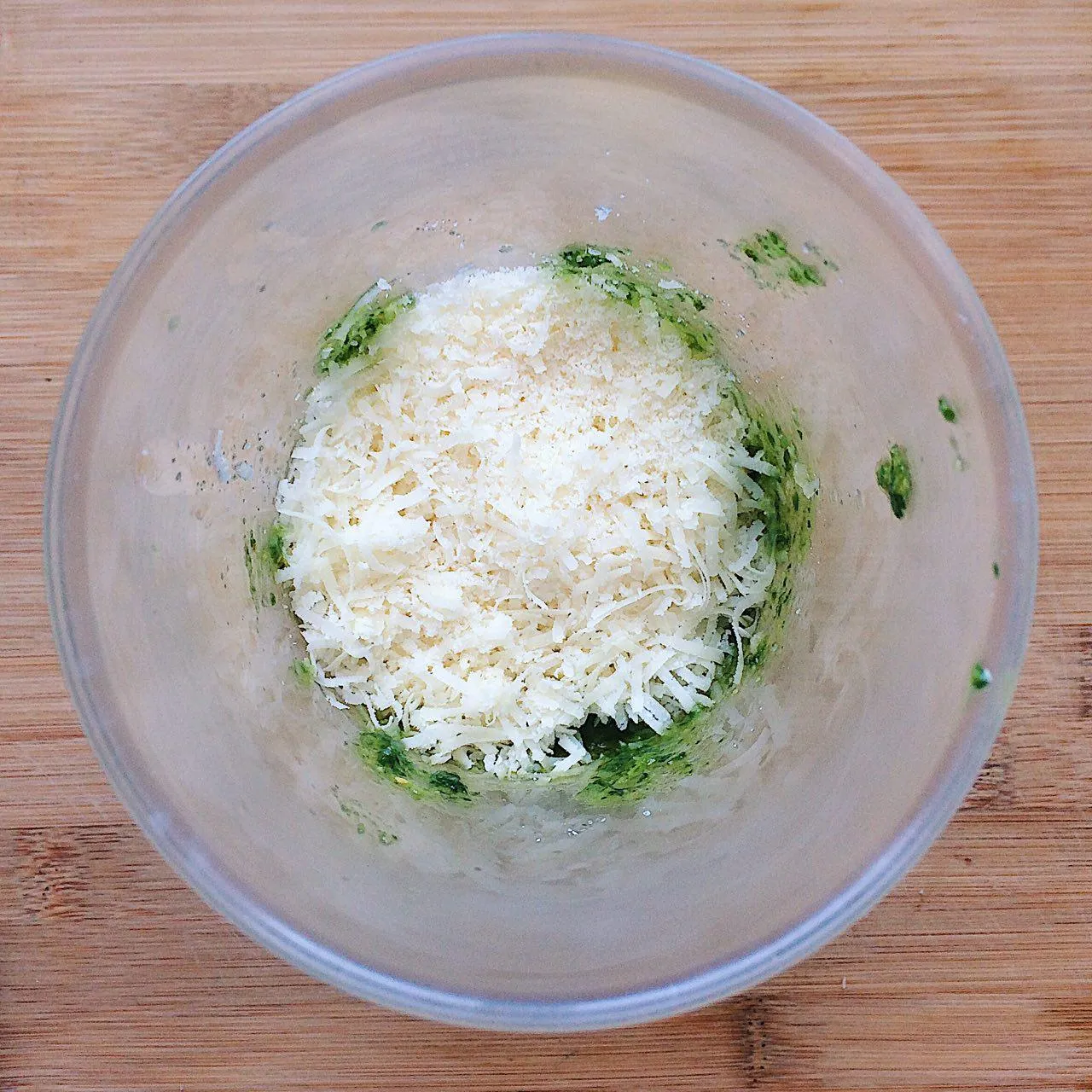 Добавляем пармезан